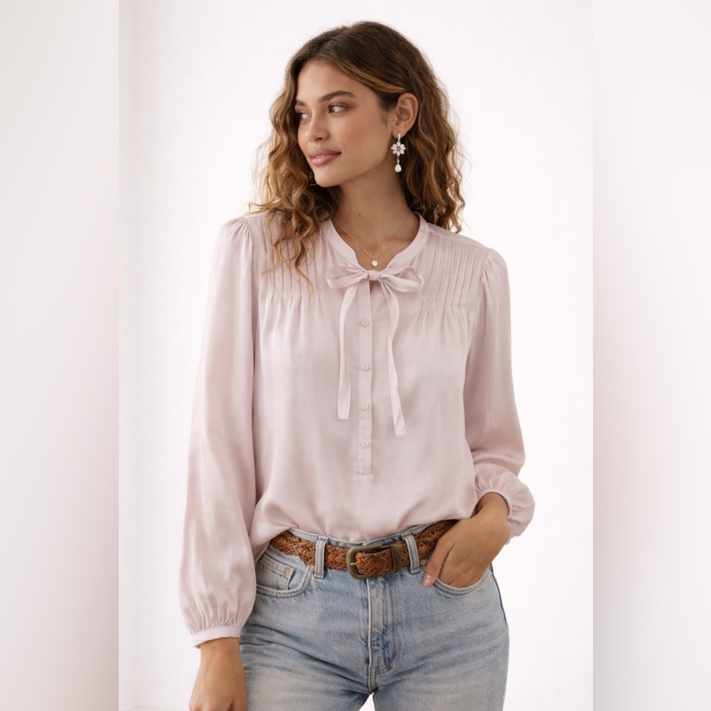 J. Crew Featherweight satin tie-neck top lilac purple pintuck lightweight Size L